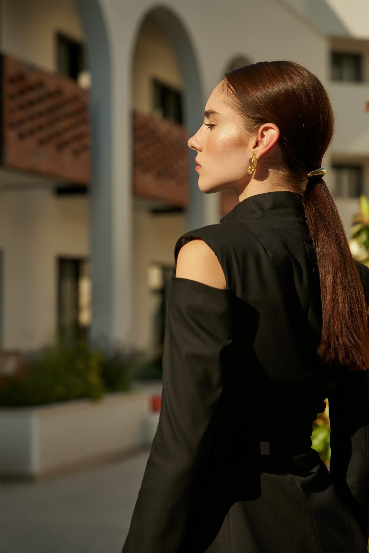 Cut-out Blazer Dress With Double Belt - Black